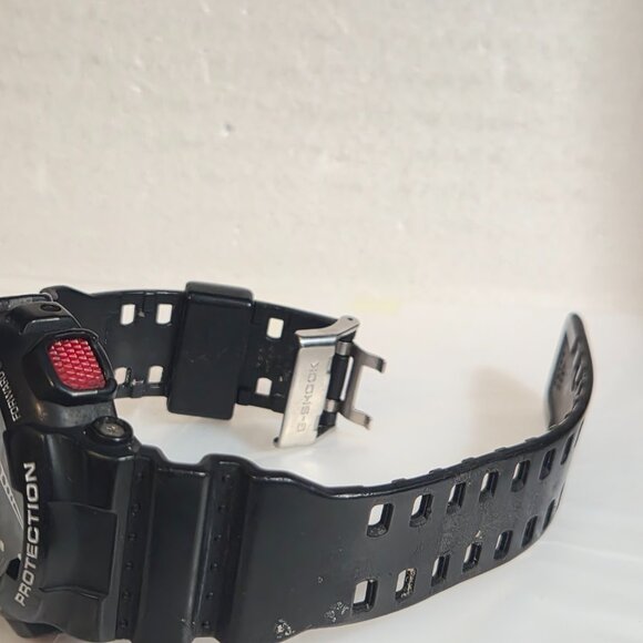 Casio G Shock Digital and Analog Good shape - Picture 9 of 13